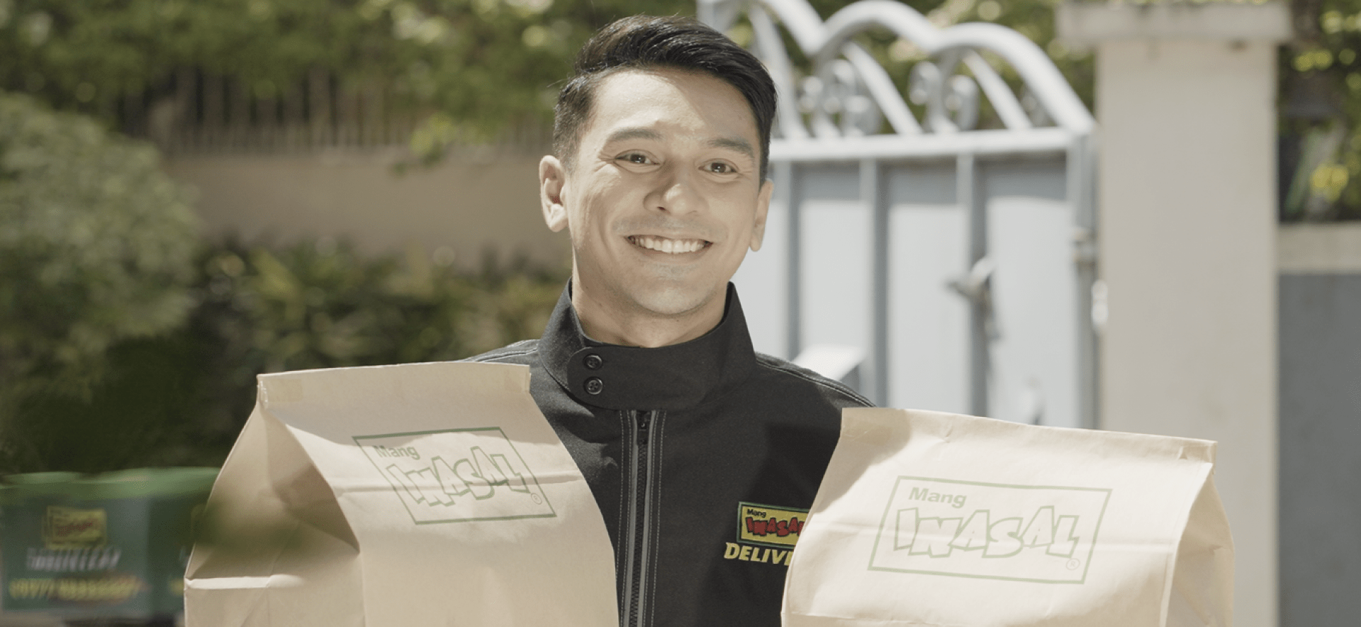 Mang Inasal extends free delivery treat this March