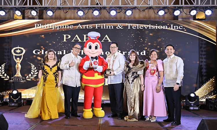 Jollibee Group Executive Chairman Dr. Tony Tan Caktiong, Jollibee Honored at the Inaugural PAFTA Awards